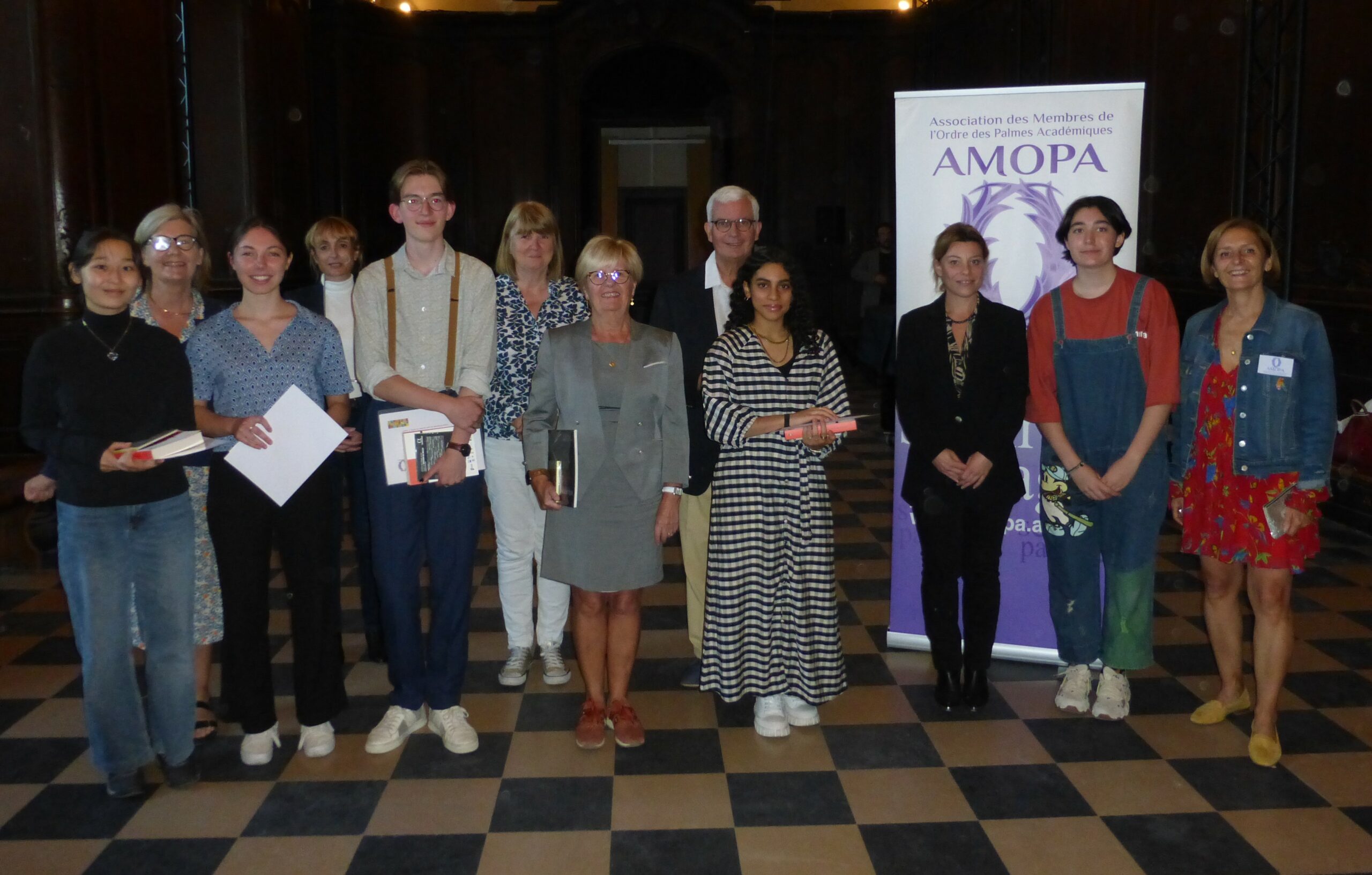 Remise du prix spécial de poésie Joachim Du Bellay de lAMOPA de Maine